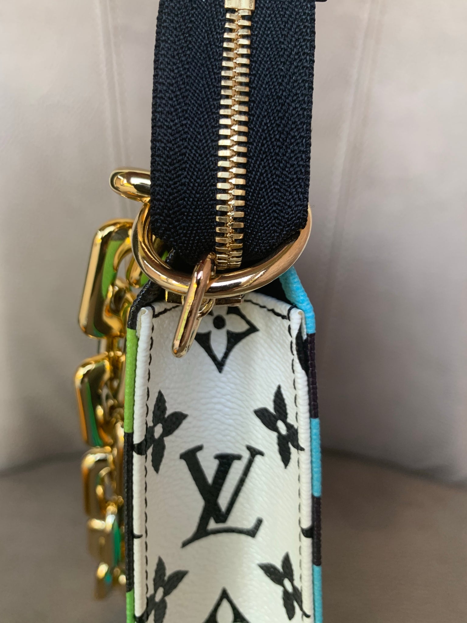 GOLD THICK PURSE CHAIN STRAP FOR LV TOILETRY 26 MAKE-UP POUCH T26